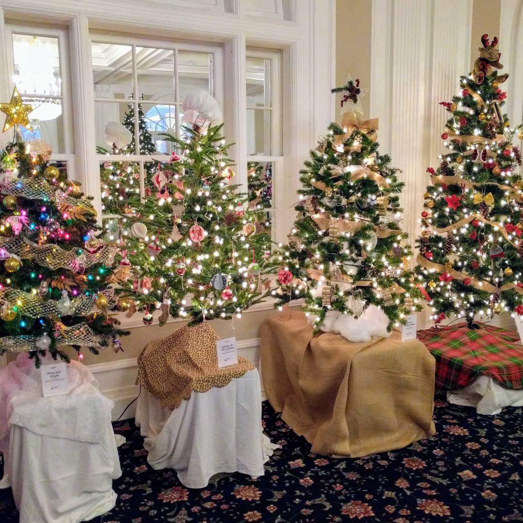 2020 Glens Falls Region Holiday Guide: Festive Events, Gifts & More